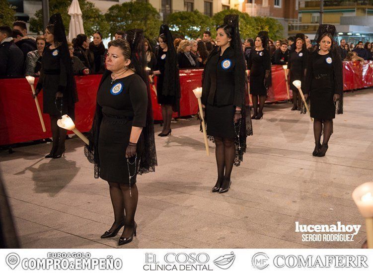 Galería: La Cofradía Franciscana de la Pasión volvió a llenar ayer la noche del Lunes Santo