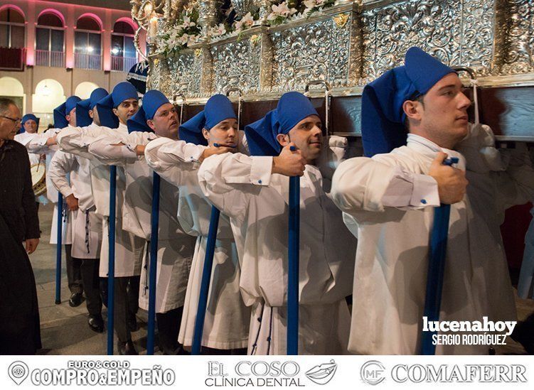 Galería: La Cofradía Franciscana de la Pasión volvió a llenar ayer la noche del Lunes Santo Galería: La Cofradía Franciscana de la Pasión volvió a llenar ayer la noche del Lunes Santo