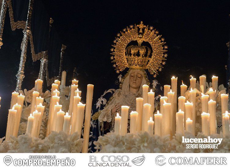 Galería: La Cofradía Franciscana de la Pasión volvió a llenar ayer la noche del Lunes Santo