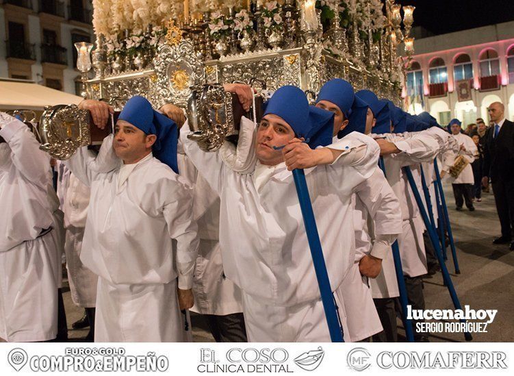 Galería: La Cofradía Franciscana de la Pasión volvió a llenar ayer la noche del Lunes Santo