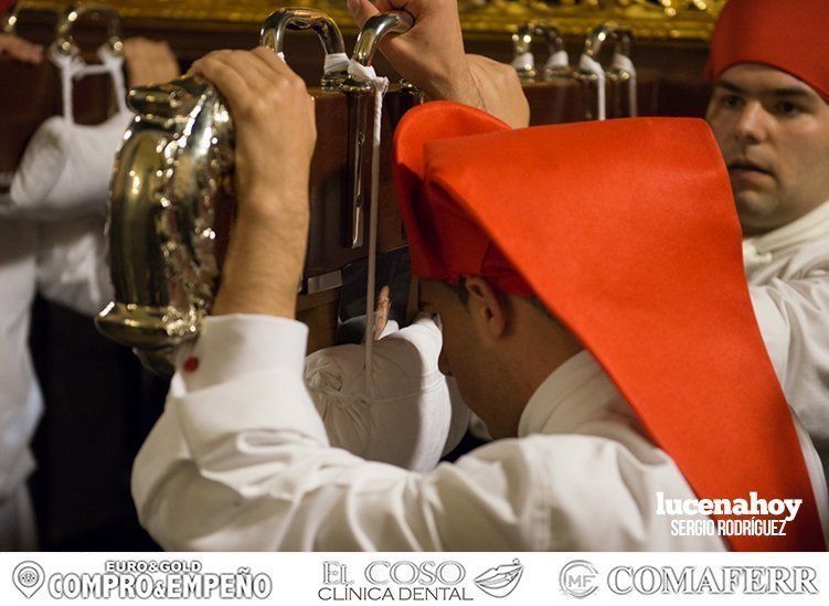 Galería: La Cofradía Franciscana de la Pasión volvió a llenar ayer la noche del Lunes Santo