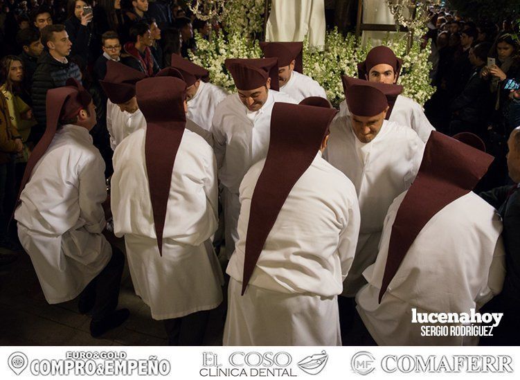 Galería: La Cofradía Franciscana de la Pasión volvió a llenar ayer la noche del Lunes Santo Galería: La Cofradía Franciscana de la Pasión volvió a llenar ayer la noche del Lunes Santo