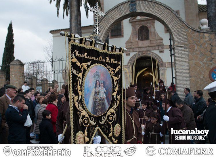 Galería: La Archicofradía del Carmen protagoniza una estación penitencial huerfana de dos de sus titulares