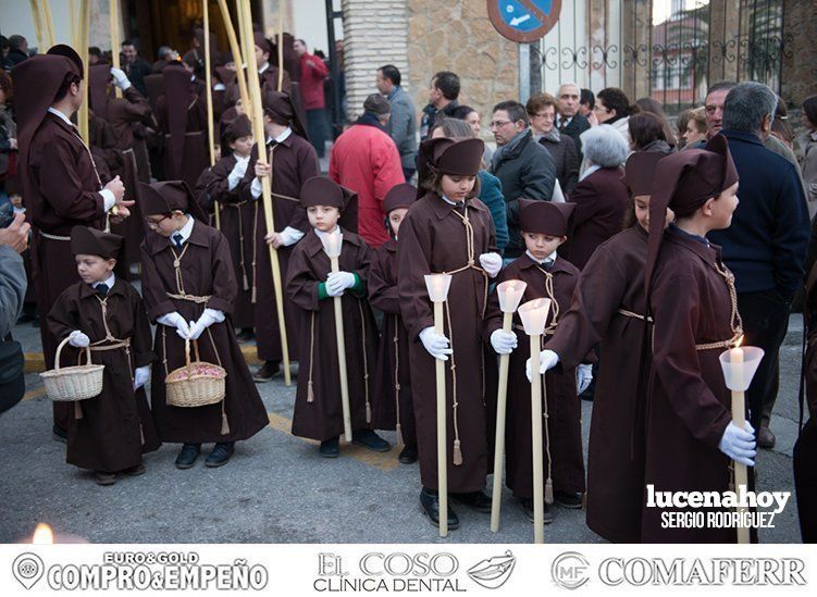 Galería: La Archicofradía del Carmen protagoniza una estación penitencial huerfana de dos de sus titulares