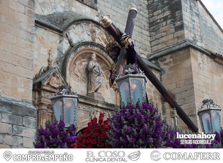 Galería: El Nazareno del Valle y la Amargura parten de San Mateo para llenar el Miércoles Santo lucentino