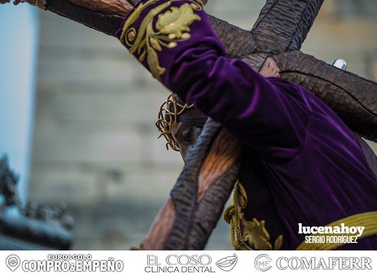 Galería: El Nazareno del Valle y la Amargura parten de San Mateo para llenar el Miércoles Santo lucentino Galería: El Nazareno del Valle y la Amargura parten de San Mateo para llenar el Miércoles Santo lucentino