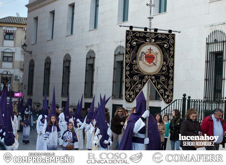 Galería: El Nazareno del Valle y la Amargura parten de San Mateo para llenar el Miércoles Santo lucentino