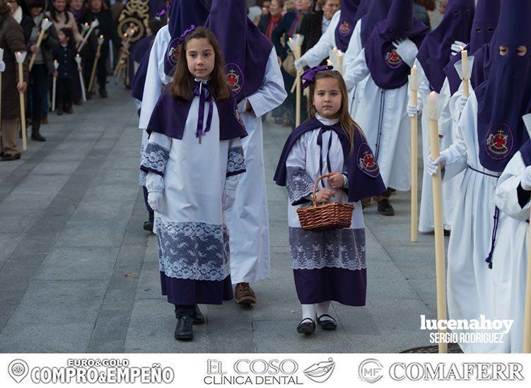 Galería: El Nazareno del Valle y la Amargura parten de San Mateo para llenar el Miércoles Santo lucentino