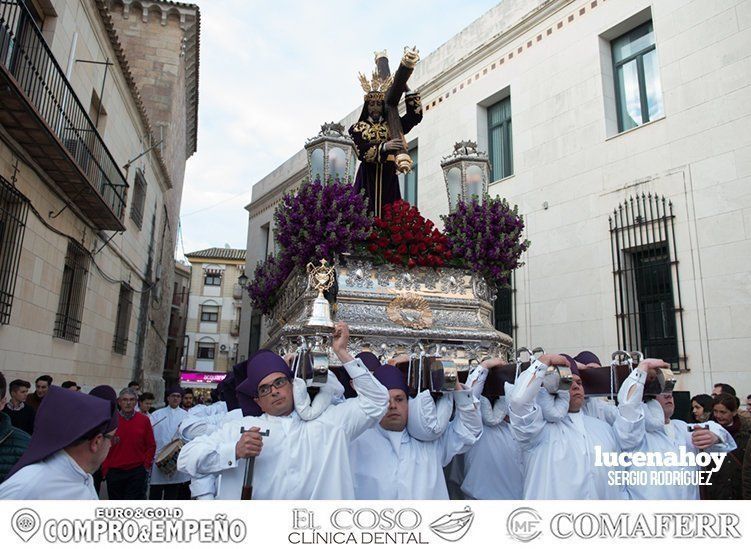 Galería: El Nazareno del Valle y la Amargura parten de San Mateo para llenar el Miércoles Santo lucentino Galería: El Nazareno del Valle y la Amargura parten de San Mateo para llenar el Miércoles Santo lucentino