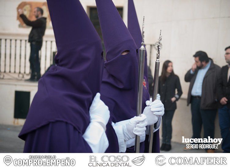 Galería: El Nazareno del Valle y la Amargura parten de San Mateo para llenar el Miércoles Santo lucentino