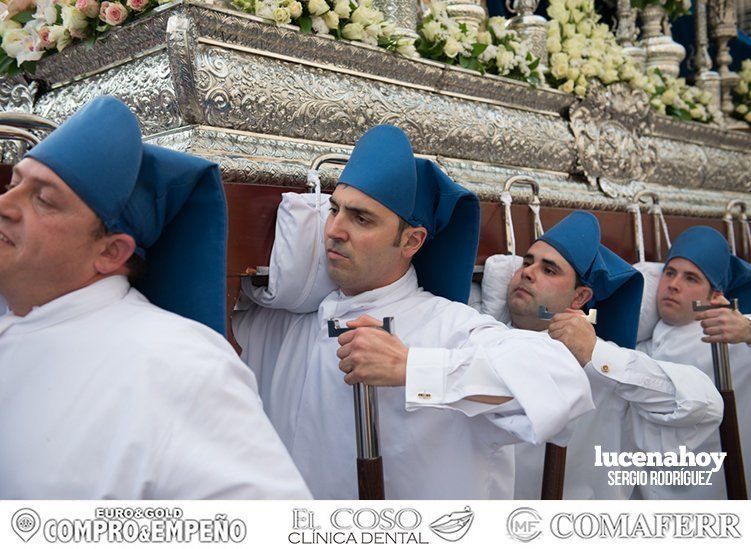 Galería: El Nazareno del Valle y la Amargura parten de San Mateo para llenar el Miércoles Santo lucentino