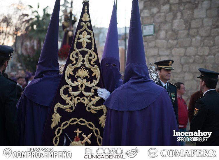 Galería: El Nazareno del Valle y la Amargura parten de San Mateo para llenar el Miércoles Santo lucentino