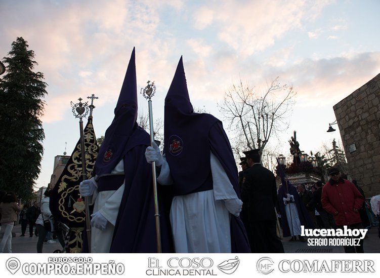 Galería: El Nazareno del Valle y la Amargura parten de San Mateo para llenar el Miércoles Santo lucentino