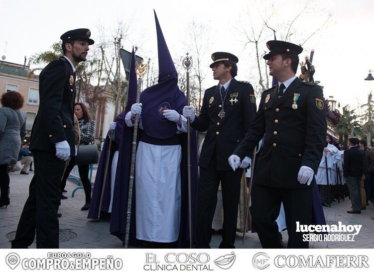 Galería: El Nazareno del Valle y la Amargura parten de San Mateo para llenar el Miércoles Santo lucentino