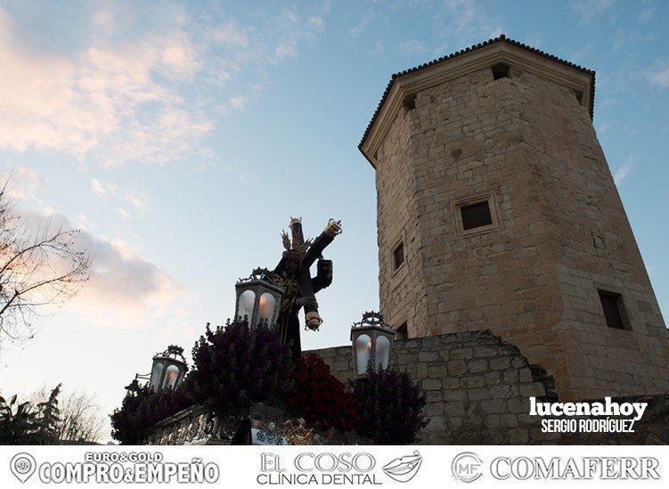 Galería: El Nazareno del Valle y la Amargura parten de San Mateo para llenar el Miércoles Santo lucentino Galería: El Nazareno del Valle y la Amargura parten de San Mateo para llenar el Miércoles Santo lucentino