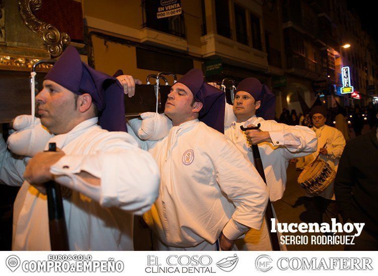 Galería: Elegancia pura en el desfile procesional del crucificado de La Sangre y María Santísima del Mayor Dolor