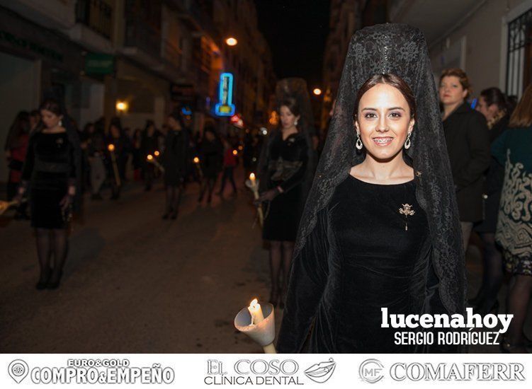 Galería: Elegancia pura en el desfile procesional del crucificado de La Sangre y María Santísima del Mayor Dolor