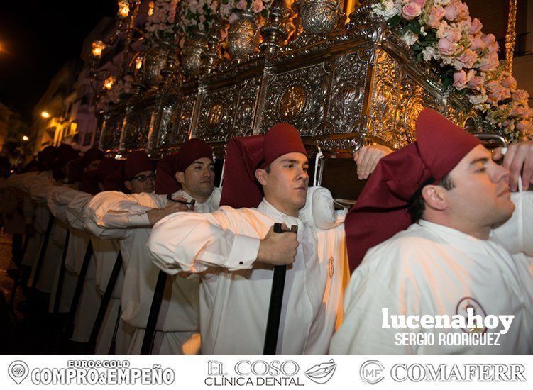 Galería: Elegancia pura en el desfile procesional del crucificado de La Sangre y María Santísima del Mayor Dolor Galería: Elegancia pura en el desfile procesional del crucificado de La Sangre y María Santísima del Mayor Dolor
