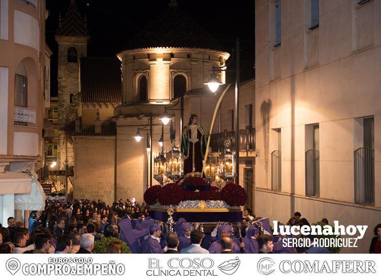 Galería: Luto y consternación en la procesión del Santo Entierro Galería: Luto y consternación en la procesión del Santo Entierro