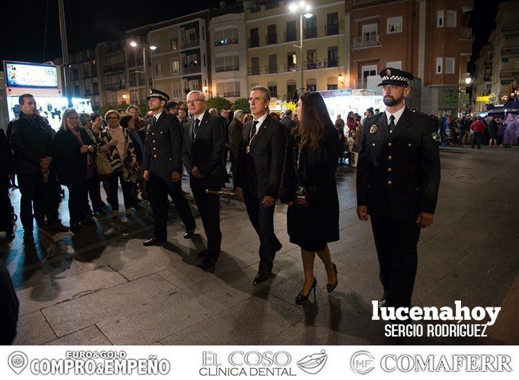 Galería: Luto y consternación en la procesión del Santo Entierro Galería: Luto y consternación en la procesión del Santo Entierro
