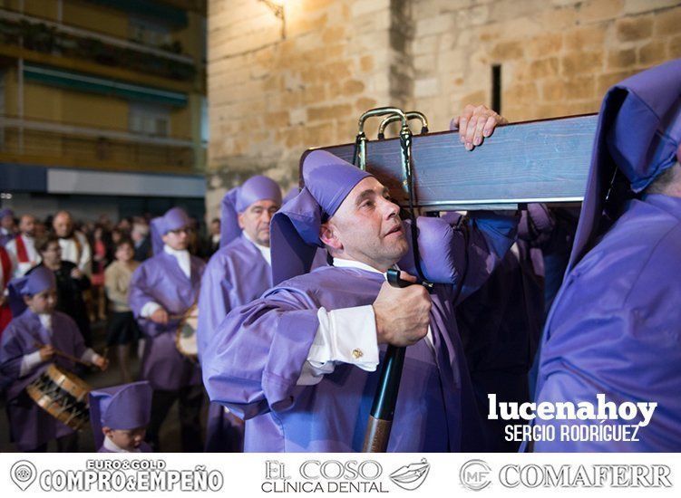 Galería: Luto y consternación en la procesión del Santo Entierro Galería: Luto y consternación en la procesión del Santo Entierro
