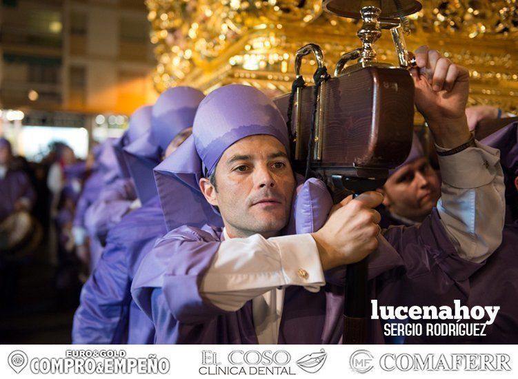 Galería: Luto y consternación en la procesión del Santo Entierro Galería: Luto y consternación en la procesión del Santo Entierro