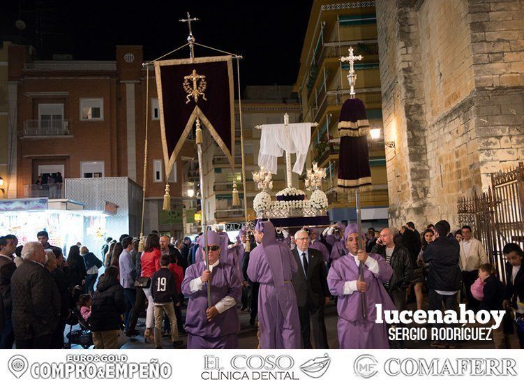 Galería: Luto y consternación en la procesión del Santo Entierro Galería: Luto y consternación en la procesión del Santo Entierro