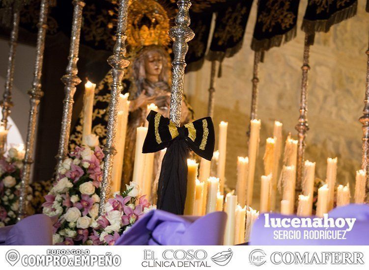 Galería: Luto y consternación en la procesión del Santo Entierro Galería: Luto y consternación en la procesión del Santo Entierro