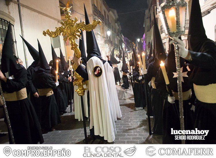 Galería: La Virgen de la Soledad augura la Resurrección en Lucena Galería: La Virgen de la Soledad augura la Resurrección en Lucena