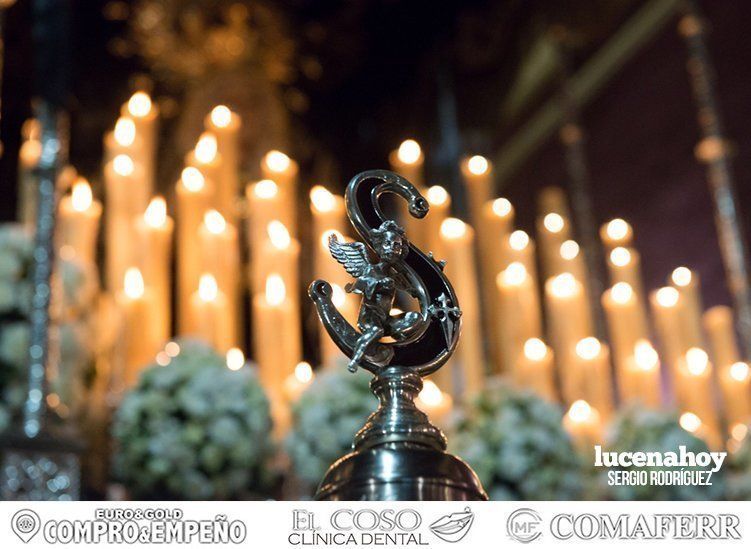 Galería: La Virgen de la Soledad augura la Resurrección en Lucena