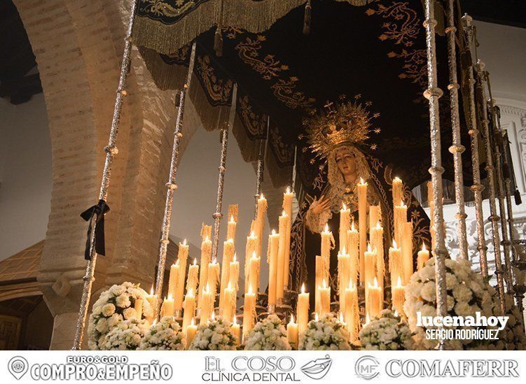 Galería: La Virgen de la Soledad augura la Resurrección en Lucena