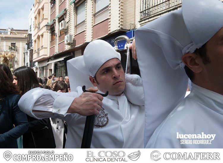 Galería: La cofradía de la Resurrección y Ángeles pone broche final a una Semana Santa de amargo regusto