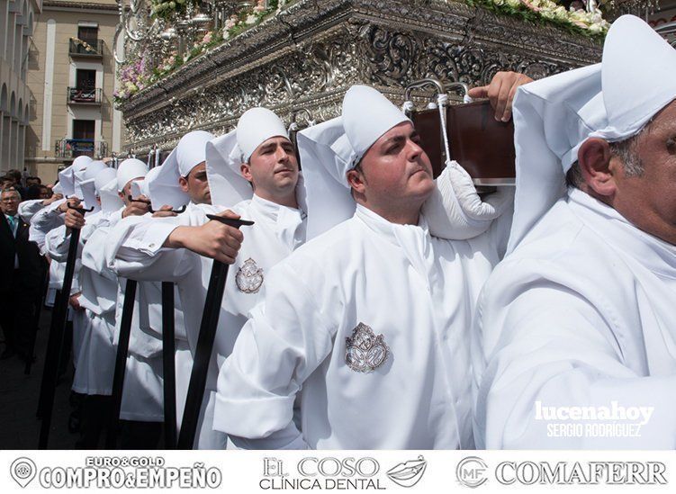 Galería: La cofradía de la Resurrección y Ángeles pone broche final a una Semana Santa de amargo regusto Galería: La cofradía de la Resurrección y Ángeles pone broche final a una Semana Santa de amargo regusto