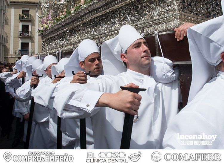 Galería: La cofradía de la Resurrección y Ángeles pone broche final a una Semana Santa de amargo regusto