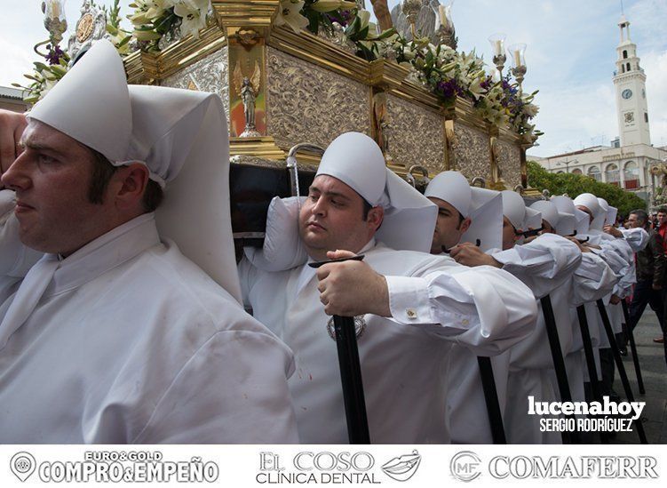 Galería: La cofradía de la Resurrección y Ángeles pone broche final a una Semana Santa de amargo regusto