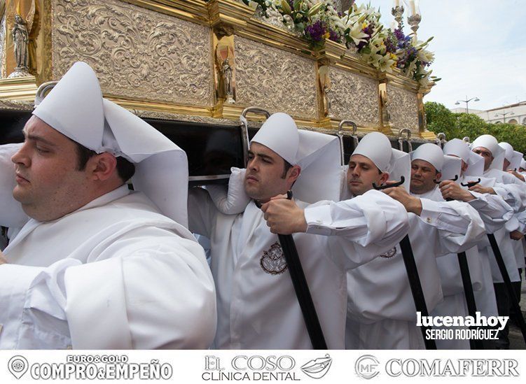Galería: La cofradía de la Resurrección y Ángeles pone broche final a una Semana Santa de amargo regusto Galería: La cofradía de la Resurrección y Ángeles pone broche final a una Semana Santa de amargo regusto