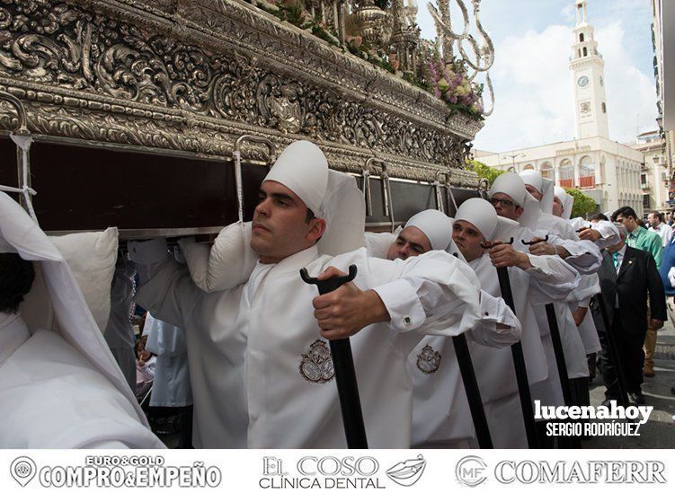 Galería: La cofradía de la Resurrección y Ángeles pone broche final a una Semana Santa de amargo regusto