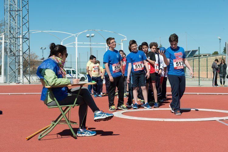 Galería: Más de 400 niños participan en la XIX edición de las Olimpiadas Escolares de Primaria