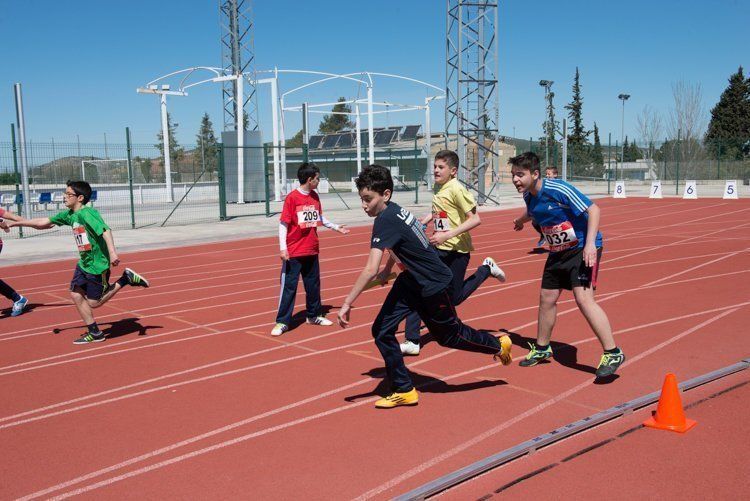 Galería: Más de 400 niños participan en la XIX edición de las Olimpiadas Escolares de Primaria