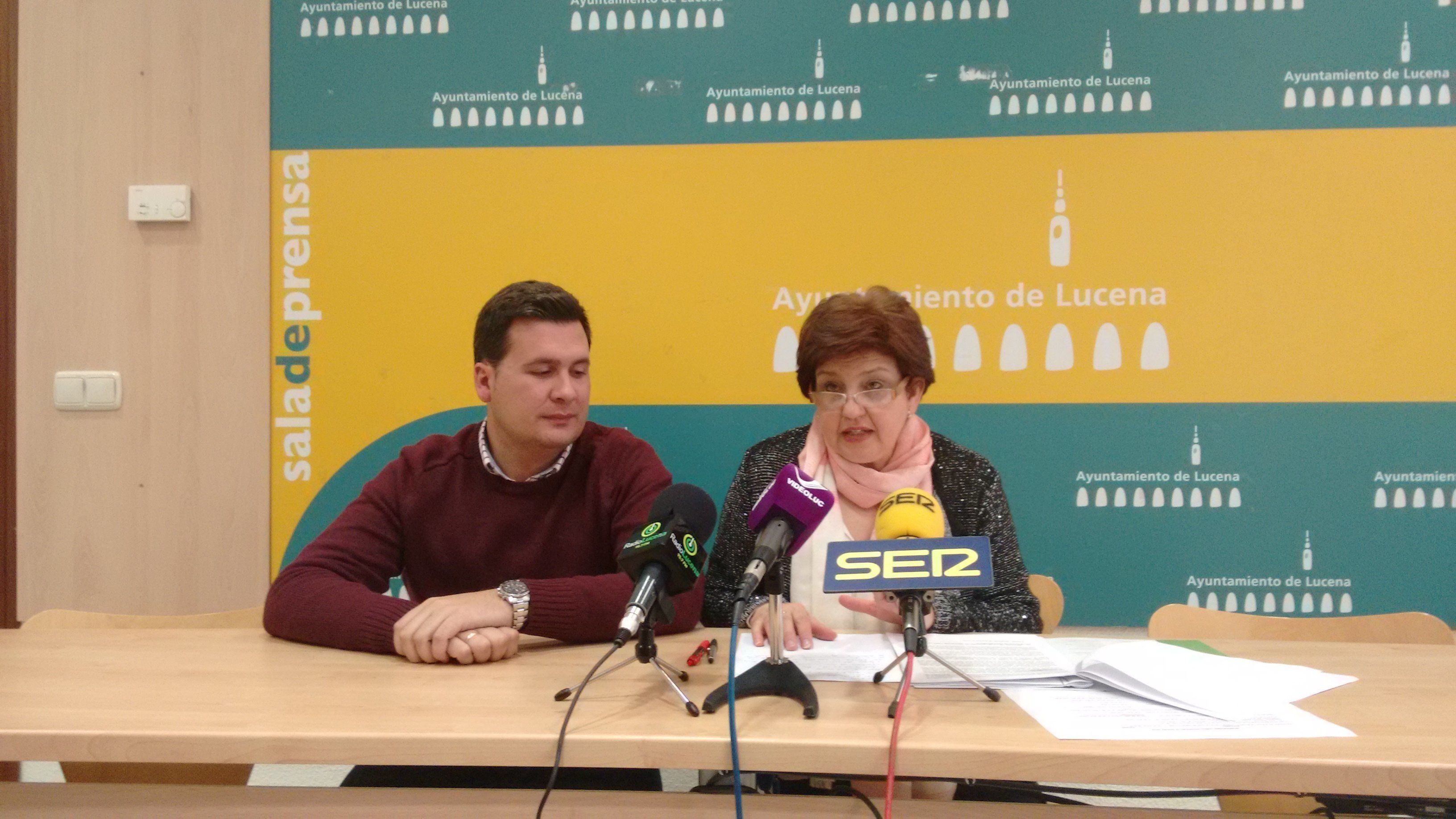  Fran Adame y Encarnación camacho en rueda de prensa 