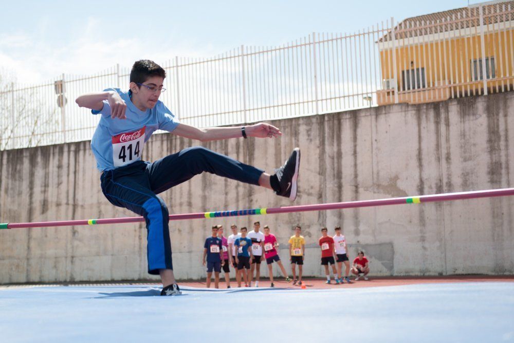 Galería: 450 estudiantes de los institutos lucentinos participan en las Olimpiadas de Secundaria.