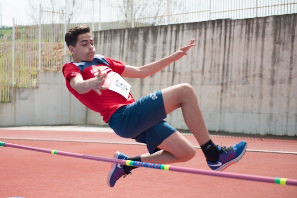 Galería: 450 estudiantes de los institutos lucentinos participan en las Olimpiadas de Secundaria.