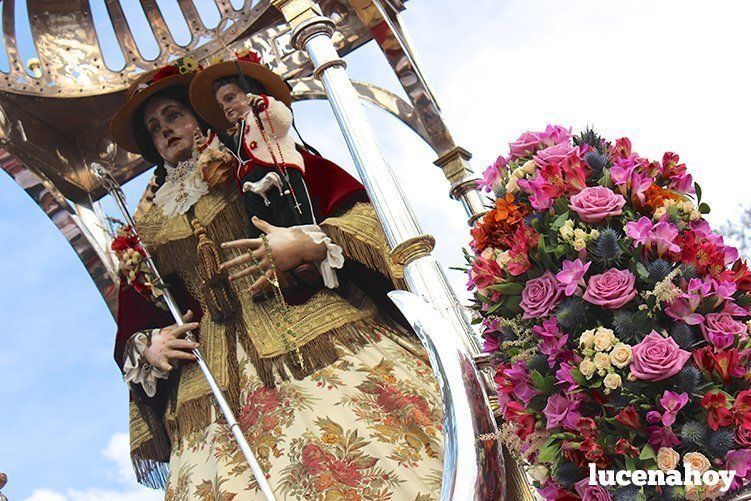 Galería: Miles de lucentinos acompañan a María Stma. de Araceli en la romería de Bajada Galería: Miles de lucentinos acompañan a María Stma. de Araceli en la romería de Bajada