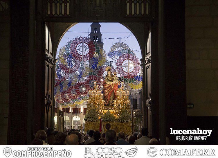 Galería: San José Artesano volvió a recorrer las calles de Lucena en procesión, cerrando sus cultos anuales