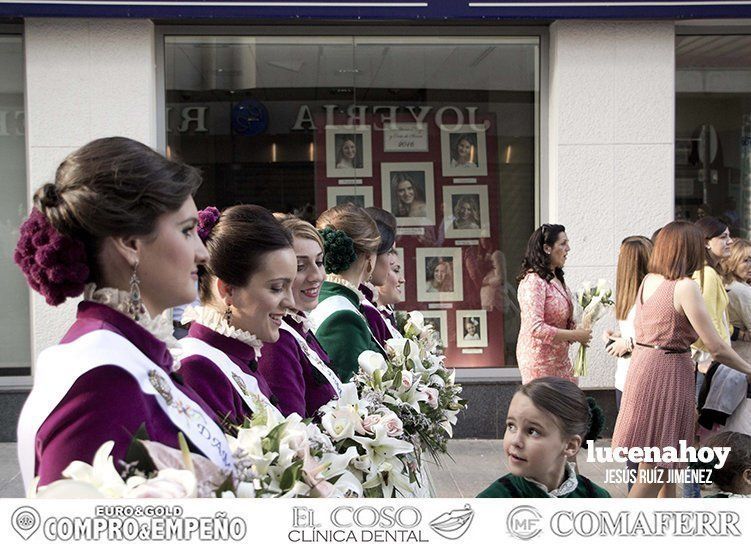Galería: 'Con flores hasta María Stma. de Araceli", la ofrenda floral vista por 'Gitanito' Galería: 'Con flores hasta María Stma. de Araceli", la ofrenda floral vista por 'Gitanito'