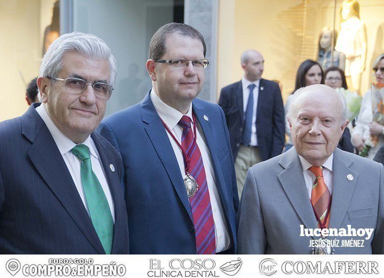 Galería: 'Con flores hasta María Stma. de Araceli", la ofrenda floral vista por 'Gitanito'