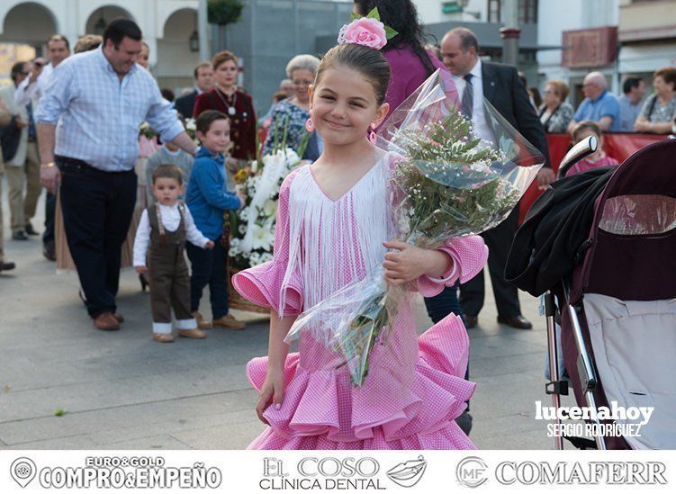 Galería: Ofrenda de flores: Una ingente manifestación de devoción aracelitana (I). Reportaje gráfico de Sergio Rodriguez