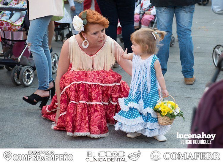 Galería: Ofrenda de flores: Una ingente manifestación de devoción aracelitana (I). Reportaje gráfico de Sergio Rodriguez