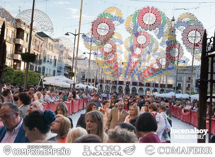 Galería: Ofrenda de flores: Una ingente manifestación de devoción aracelitana (I). Reportaje gráfico de Sergio Rodriguez