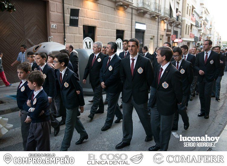 Galería: Ofrenda de flores: Una ingente manifestación de devoción aracelitana (I). Reportaje gráfico de Sergio Rodriguez